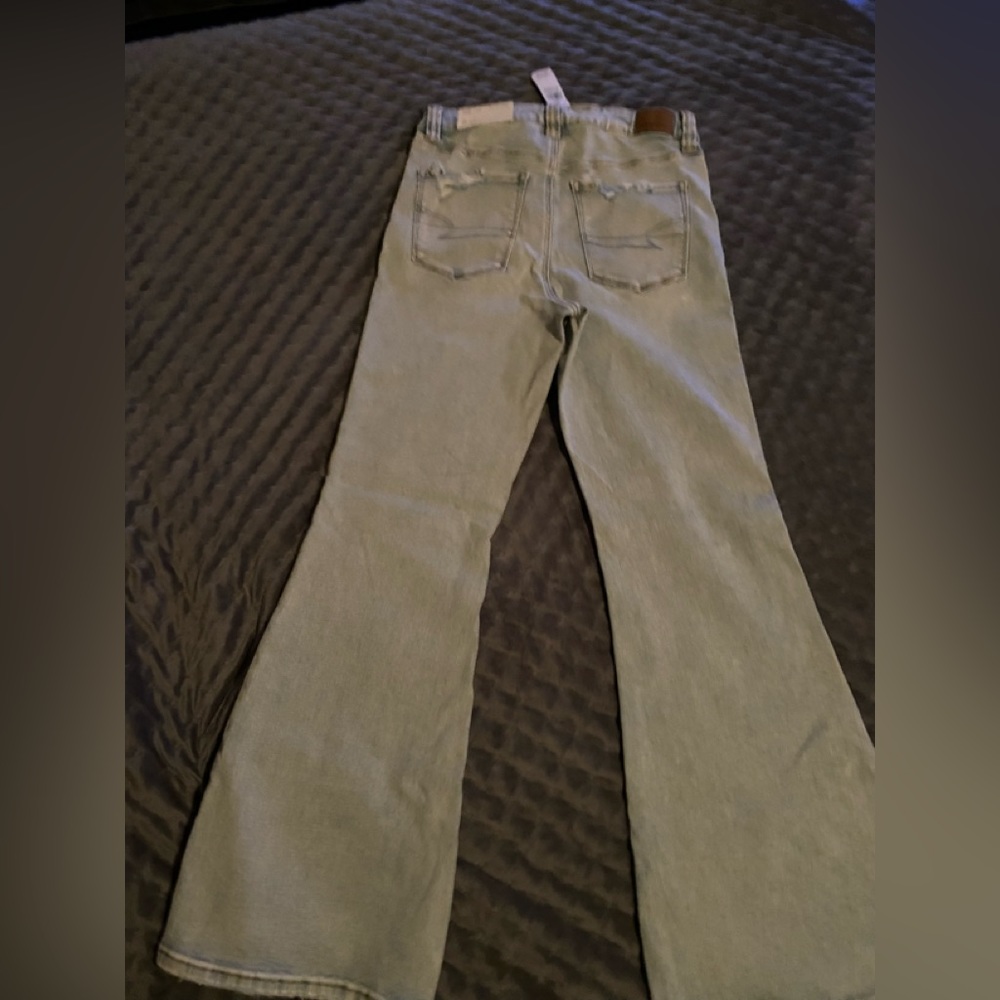 Women’s Super Hi-Rise Flare12Reg. Next level stretch